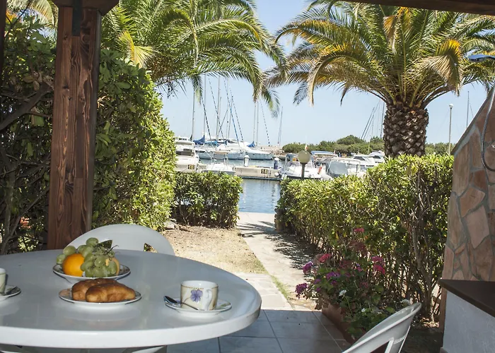 Porto Ottiolu Resort 3* ポルト・オッティオル