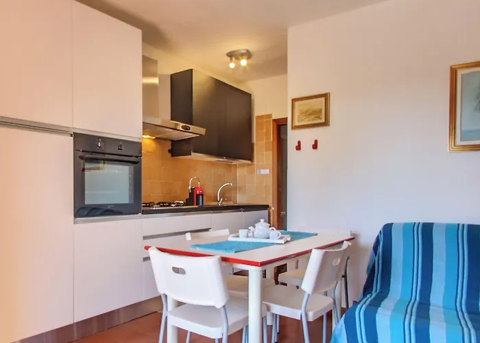 アパートホテル Porto Ottiolu Resort ポルト・オッティオル