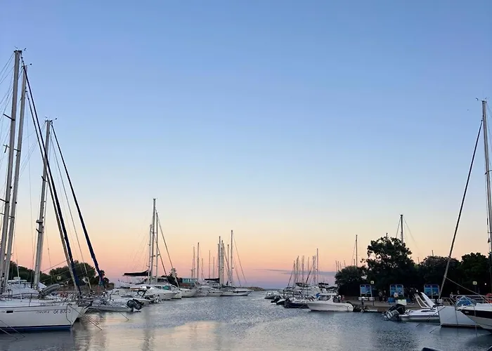 アパートホテル Porto Ottiolu Resort 3*